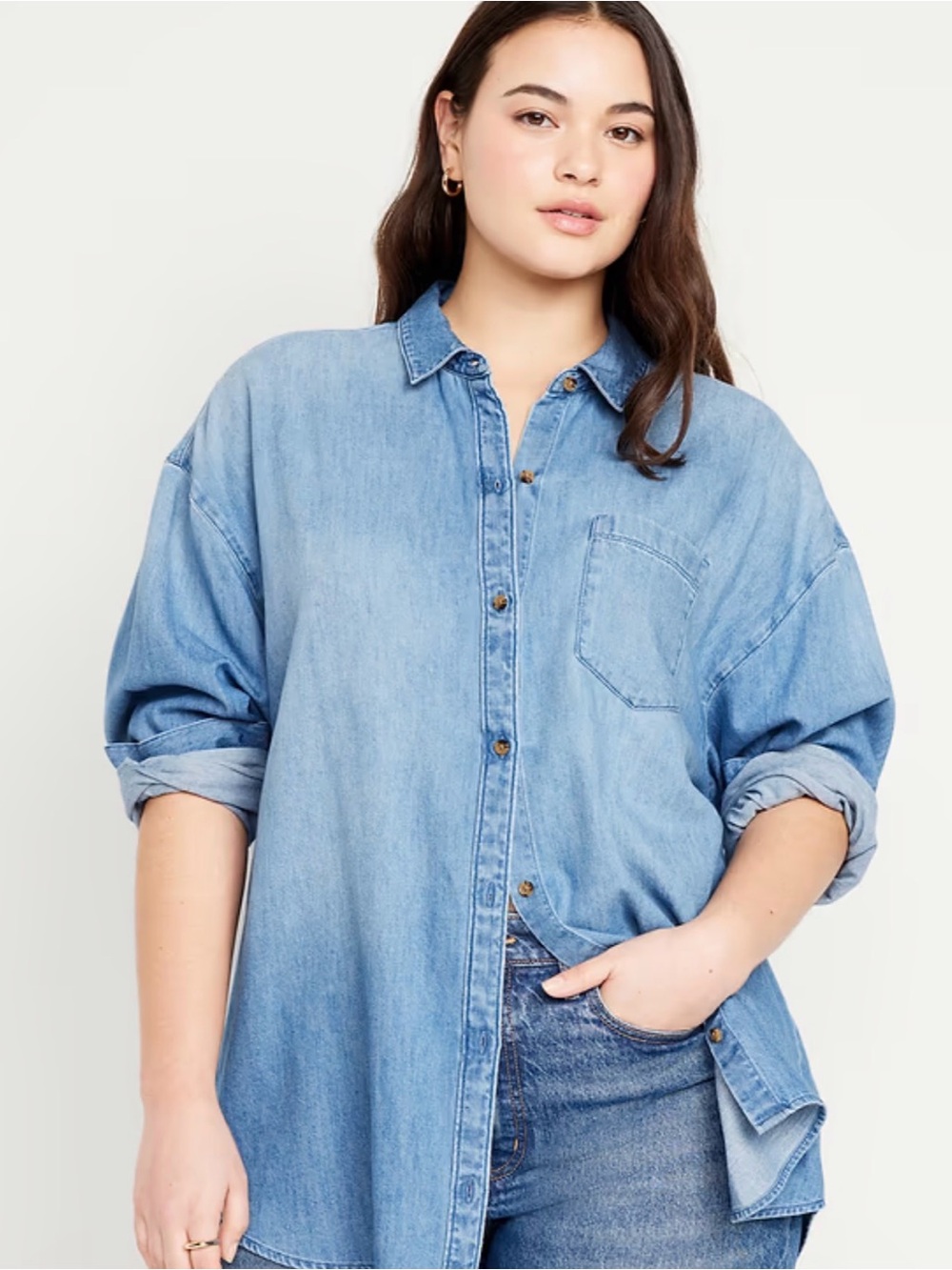 Old Navy Oversized Button-Down Boyfriend Shirt | Small | Medium Wash